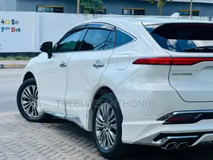 Toyota Harrier 2020 White