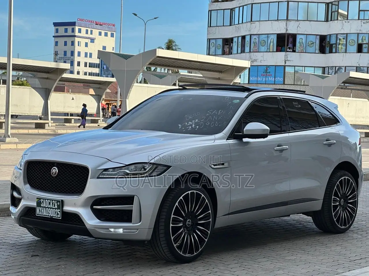 Jaguar F-Pace 2017 Silver