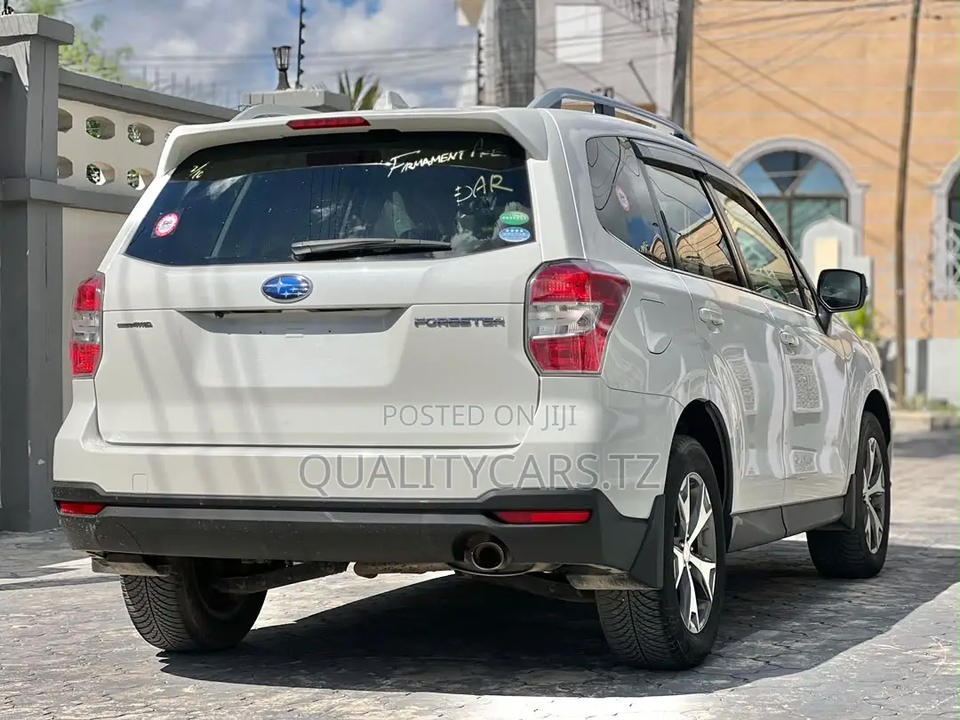 Subaru Forester 2015 White