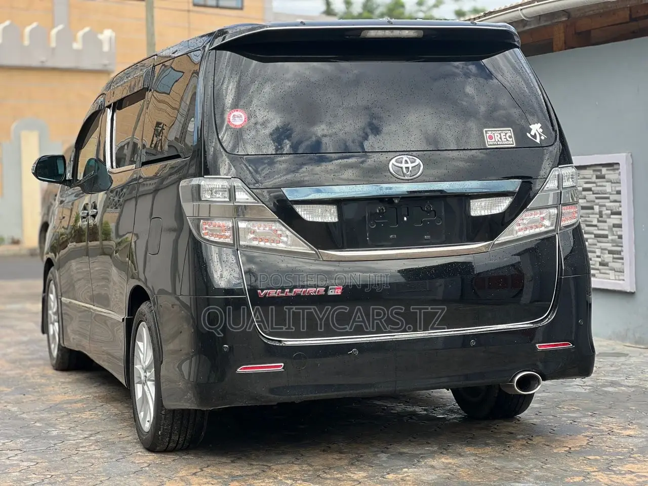 Toyota Vellfire V 2.4 FWD 7-Seater 2009 Black