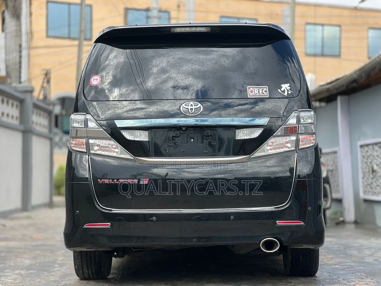 Toyota Vellfire V 2.4 FWD 7-Seater 2009 Black