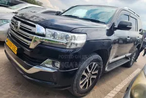 Toyota Land Cruiser 2013 Black