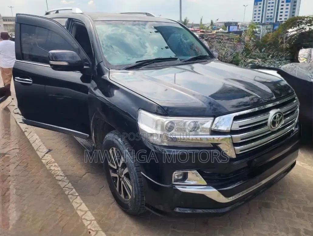 Toyota Land Cruiser 2013 Black