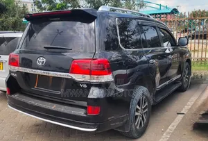 Toyota Land Cruiser 2013 Black