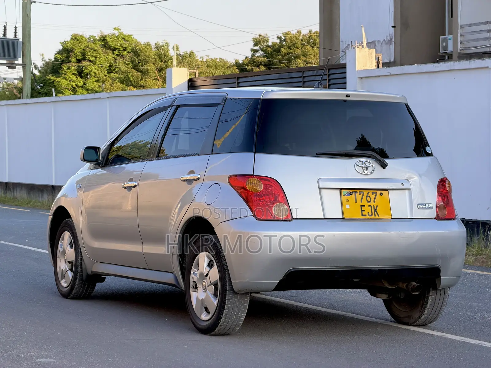 Toyota IST 2004 Silver