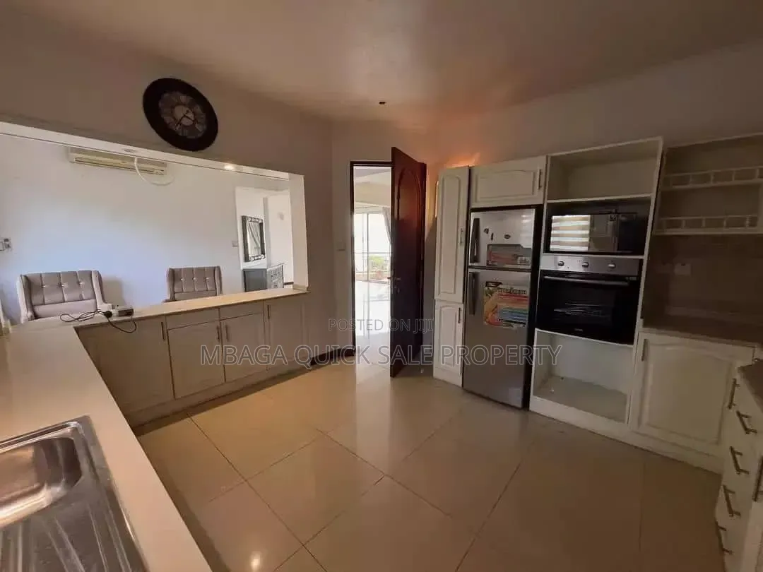 Furnished 3bdrm Apartment in Masaki for rent
