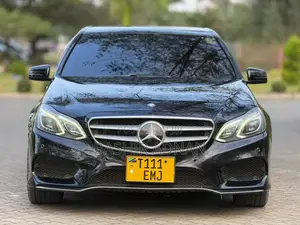 Mercedes-Benz E550 2015 Black