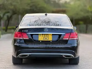 Mercedes-Benz E550 2015 Black