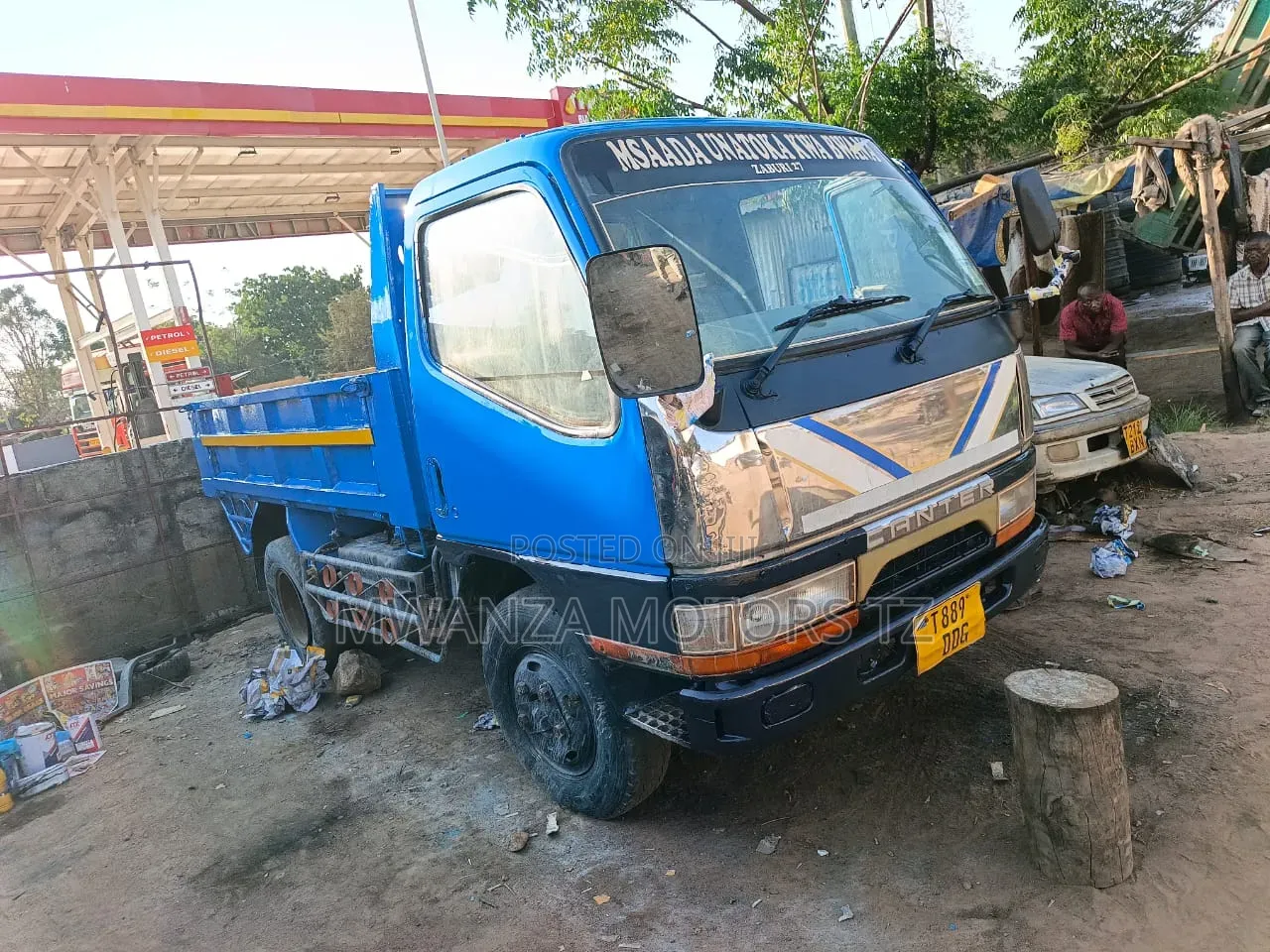 Tipper Mayai Tipper