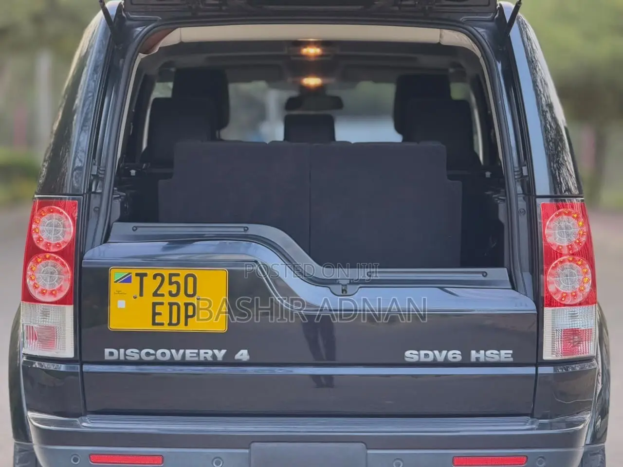 Land Rover Discovery 2012 Black