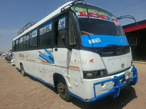 Tata LP 2009 White