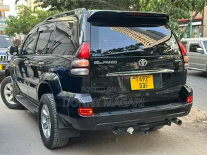 Toyota Land Cruiser Prado 2007 Black