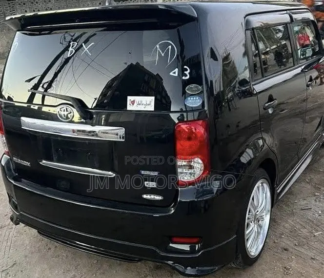Toyota Corolla Rumion 2009 Black