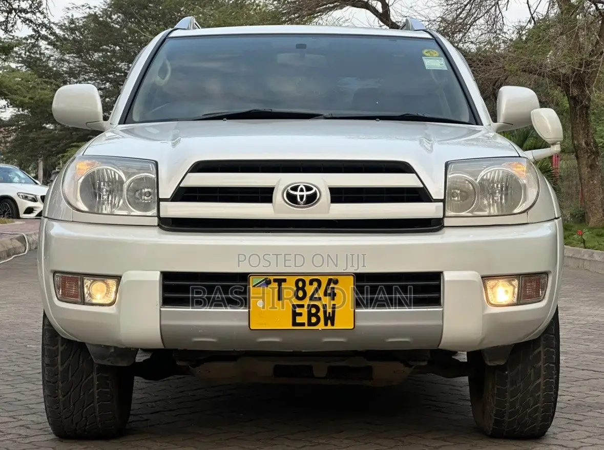Toyota Hilux Surf 2.7 SSR 2004 White