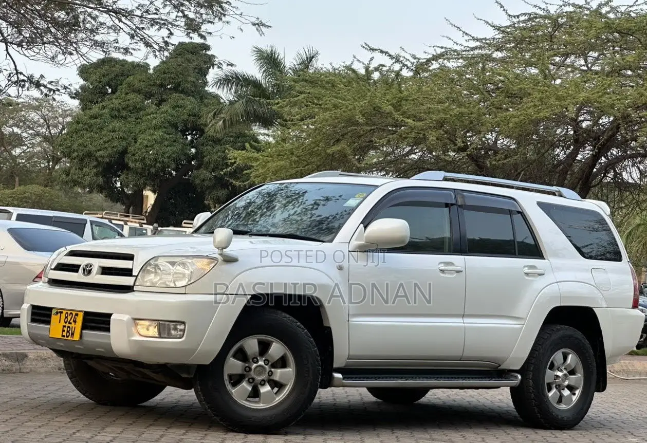 Toyota Hilux Surf 2.7 SSR 2004 White