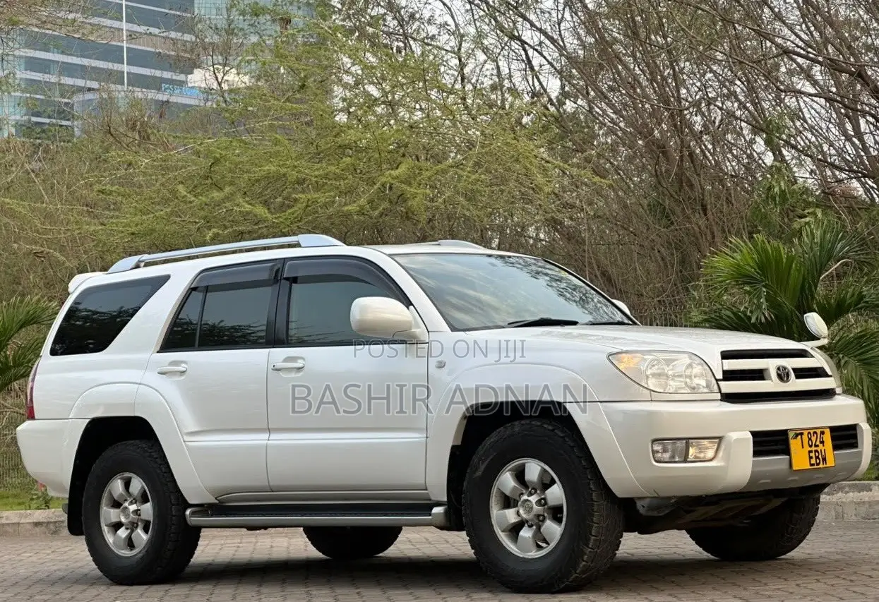 Toyota Hilux Surf 2.7 SSR 2004 White