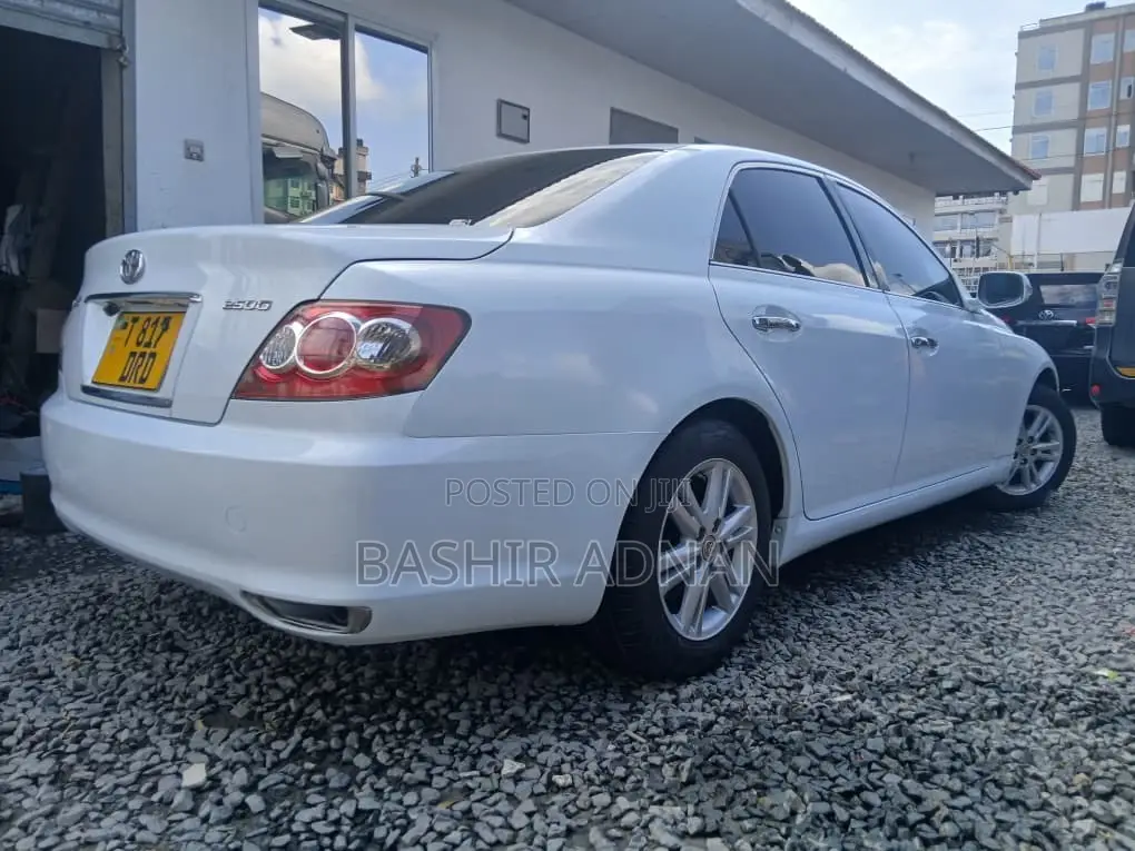 Toyota Mark X 2.5 RWD 2007 White
