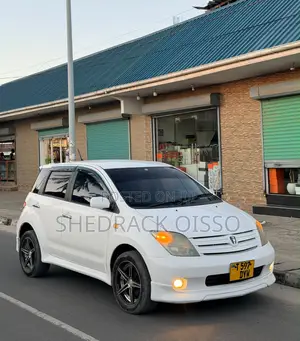 Toyota IST 2005 White