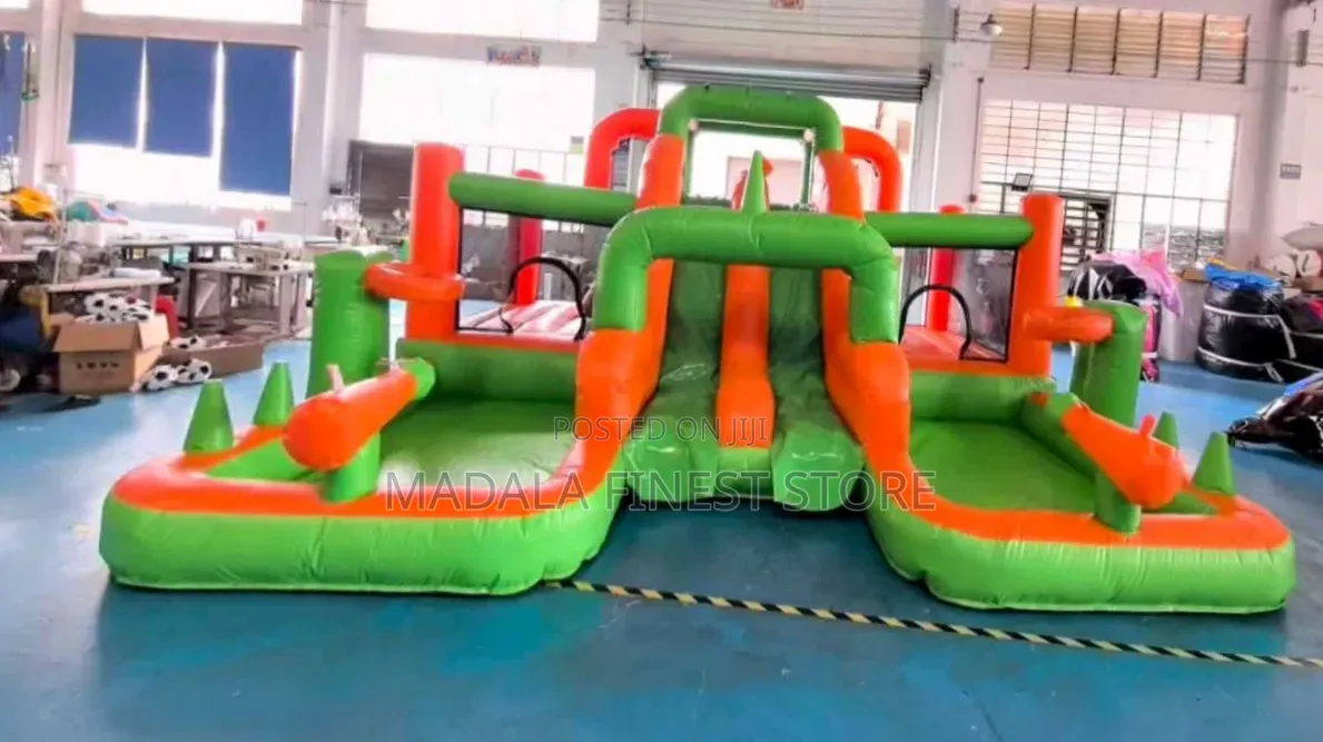 Heavy Jumping Castle