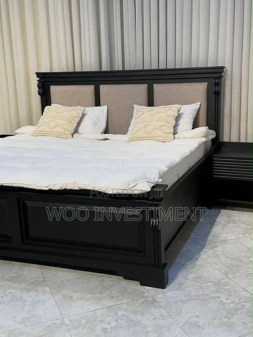 Vitanda Vya Mbao Size 5/6 Na 6/6 Vinapatikana Imara Na Muonekano