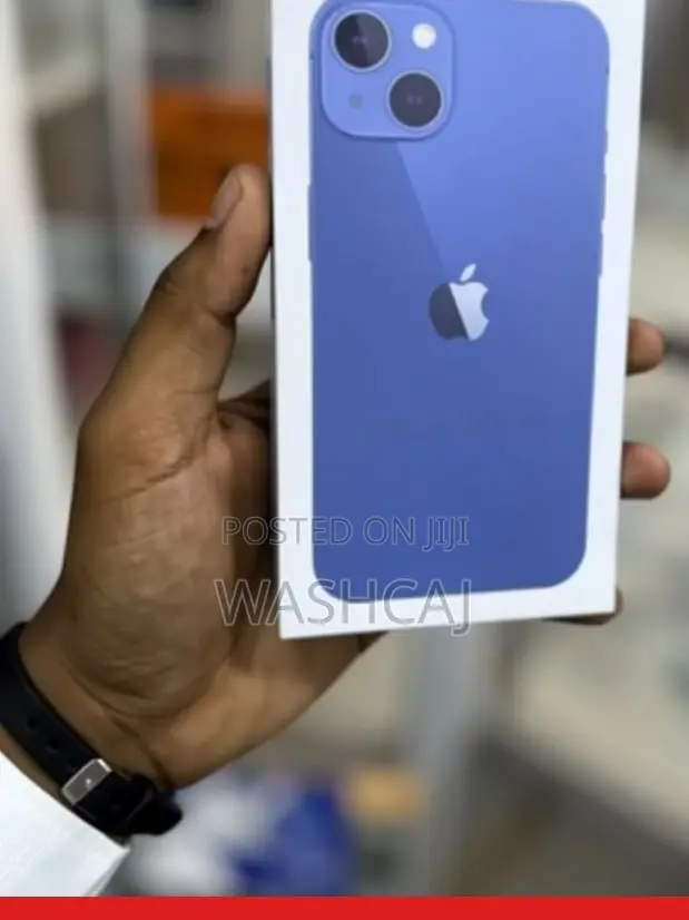 New Apple iPhone 13 128 GB Blue