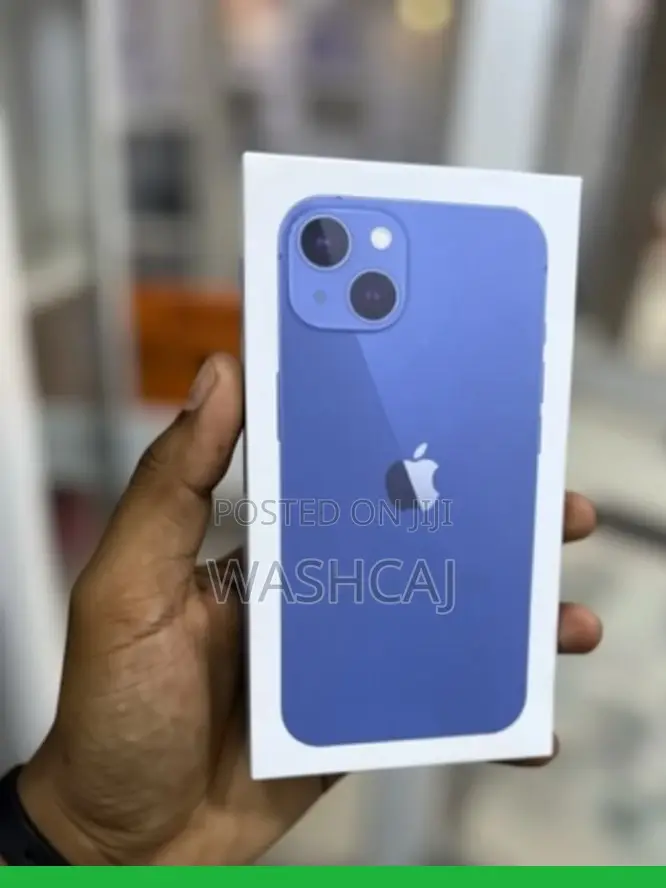 New Apple iPhone 13 128 GB Blue
