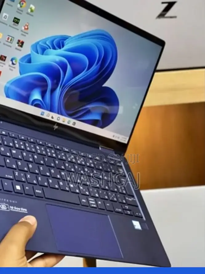 Laptop HP Dragonfly G2 256GB Intel Core i5 SSD 256GB