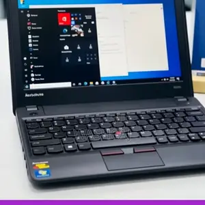 Laptop Lenovo ThinkPad X131e 4GB Intel Core 2 Duo HDD 320GB