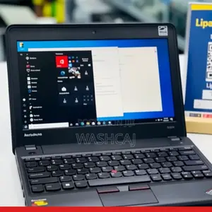 Laptop Lenovo ThinkPad X131e 4GB Intel Core 2 Duo HDD 320GB