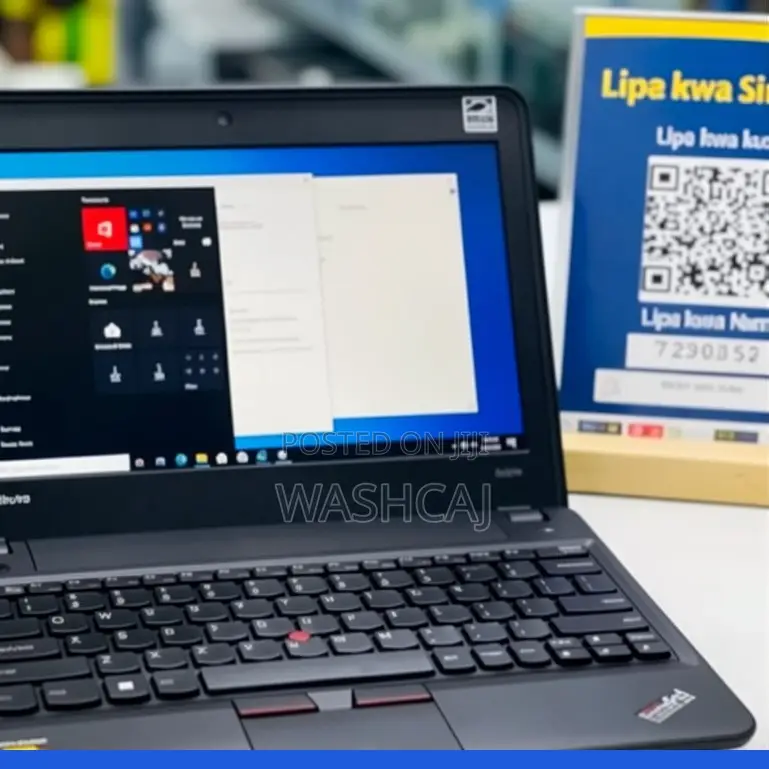 Laptop Lenovo ThinkPad X131e 4GB Intel Core 2 Duo HDD 320GB