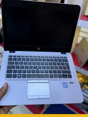 New Laptop HP EliteBook 820 G3 256GB Intel Core i5 SSD 256GB