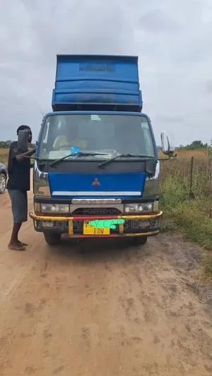 Canter Tipper