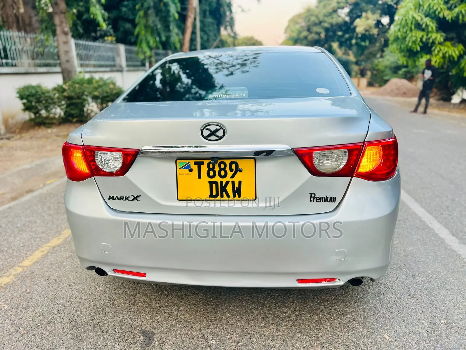Toyota Mark X 2010 Silver