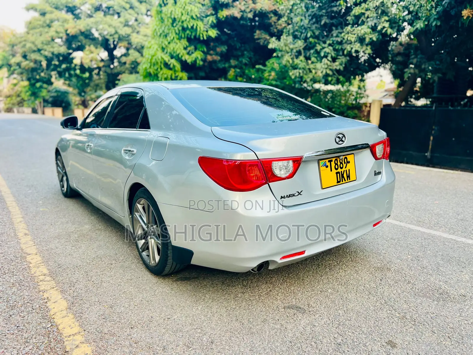 Toyota Mark X 2010 Silver
