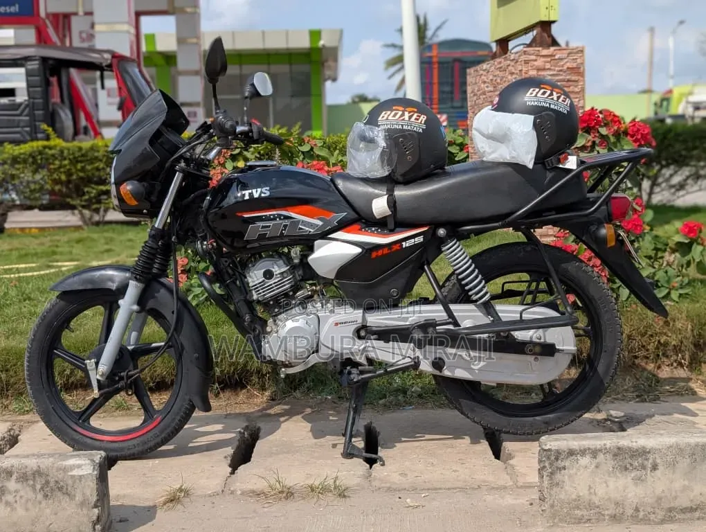 New TVS HLX 125 2026 Black
