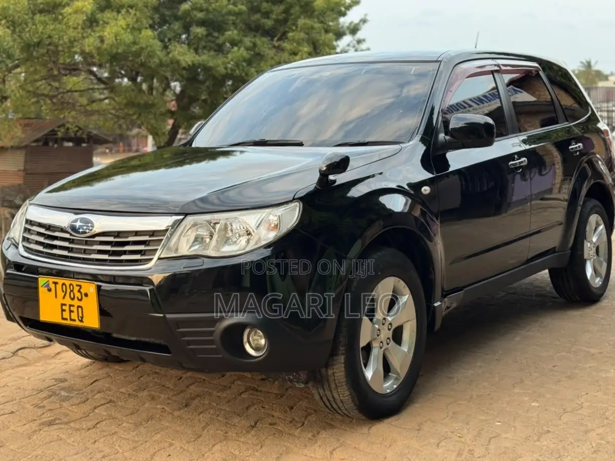 Subaru Forester 2010 Black