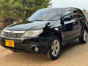 Subaru Forester 2010 Black