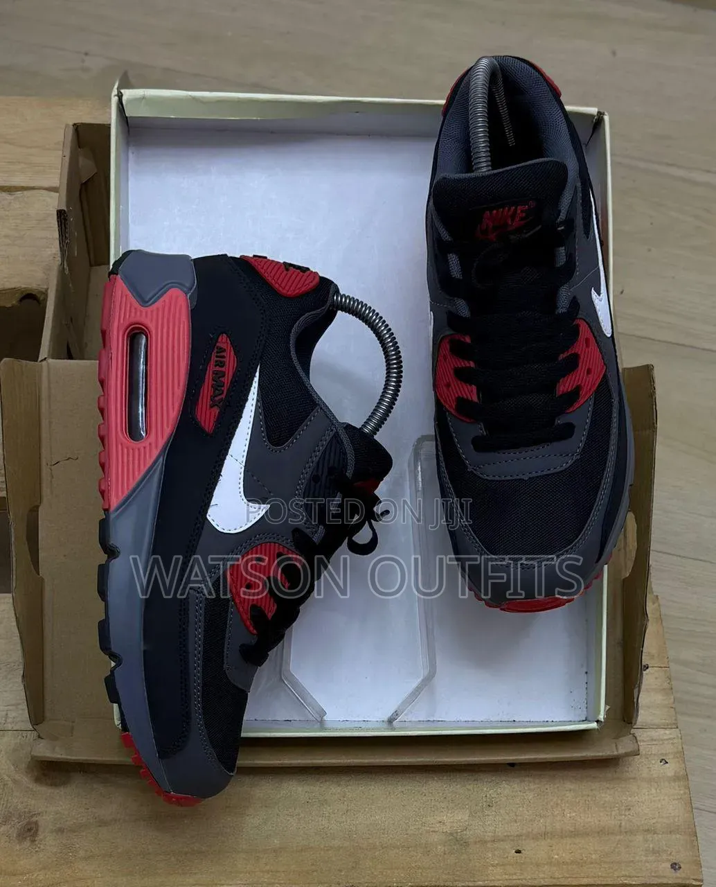 5 Colours Airmax Original Men's Leather Shoes or Footwears