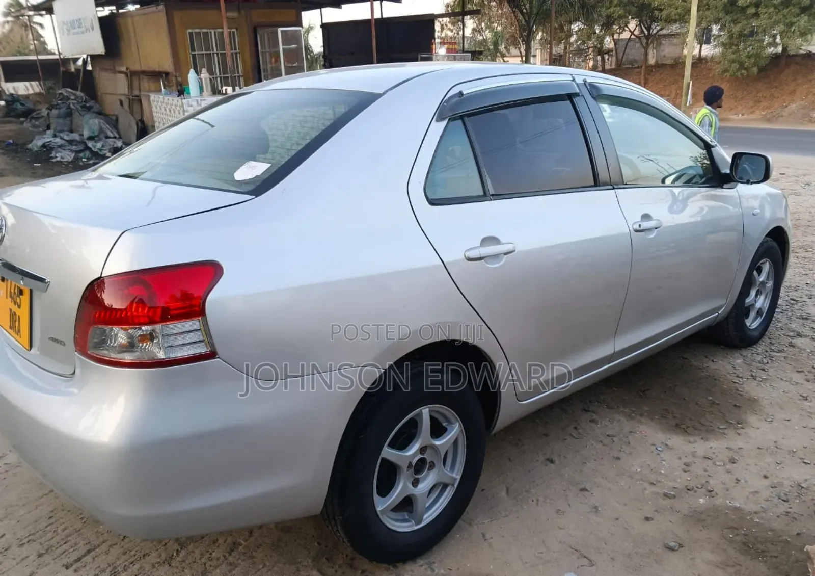 Toyota Belta 2006 Silver