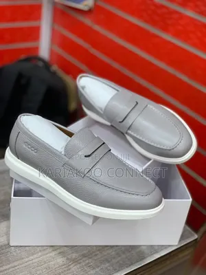 Simple Elite Shoe's