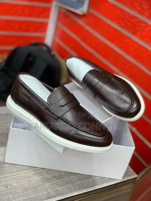 Simple Elite Shoe's