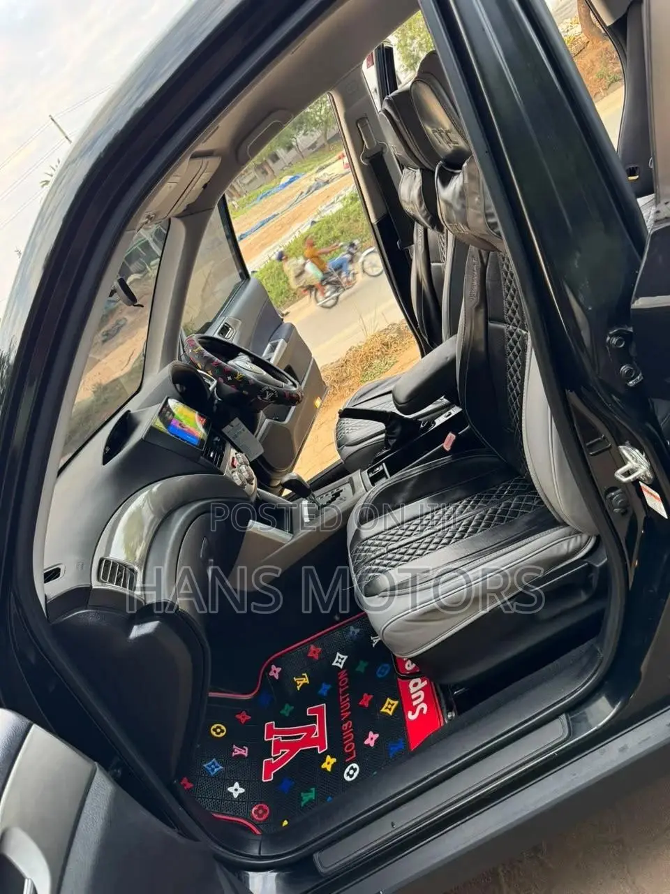 Subaru Forester 2010 Black
