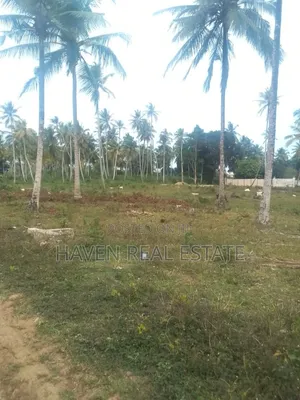 Viwanja Vinauzwa Mwera Zanzibar