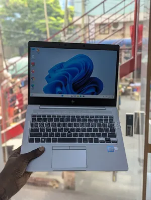 Laptop HP EliteBook 830 G5 8GB Intel Core i7 SSD 256GB