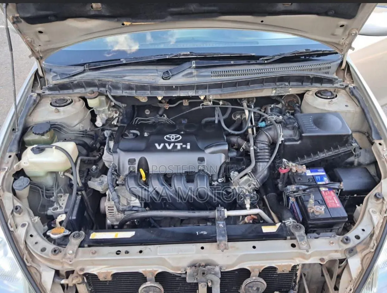 Toyota Allion 2005 Silver
