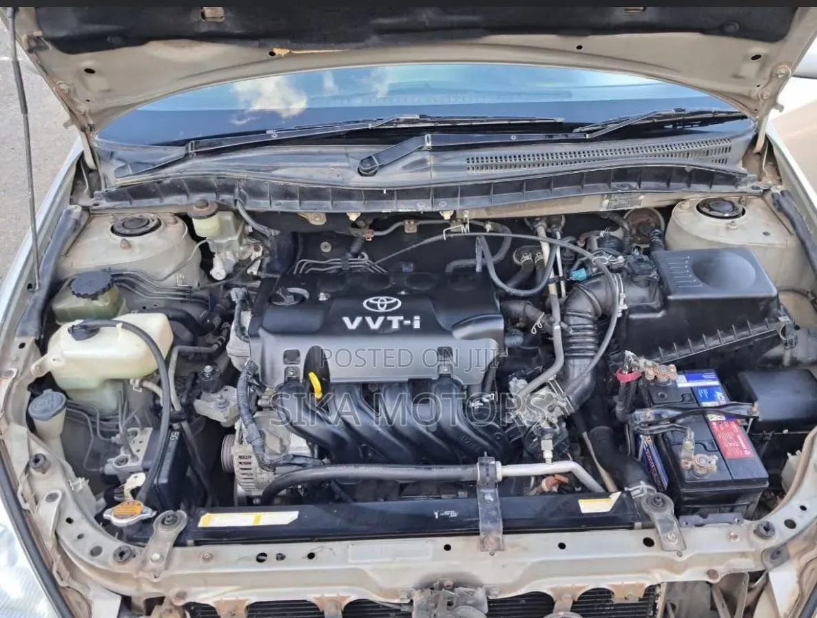 Toyota Allion 2005 Silver