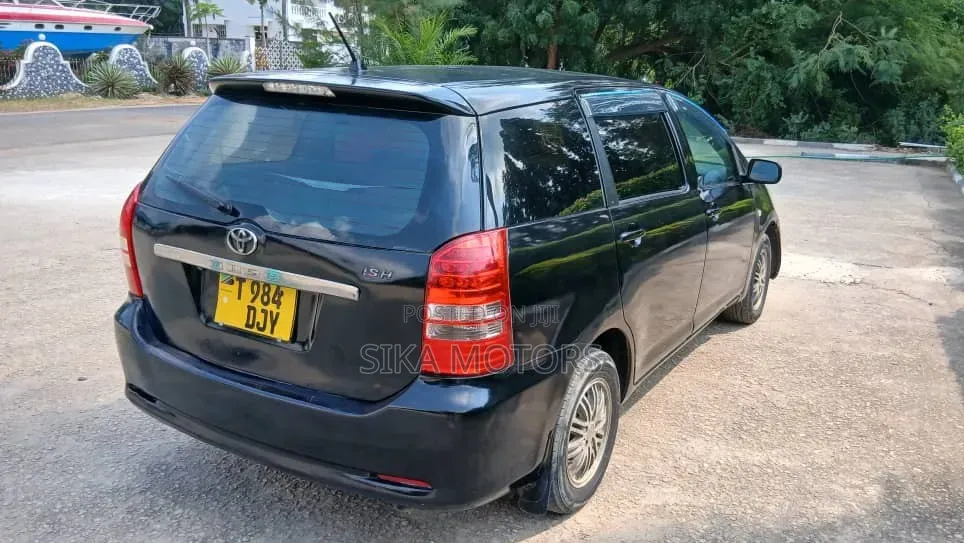 Toyota Wish 2006 Black