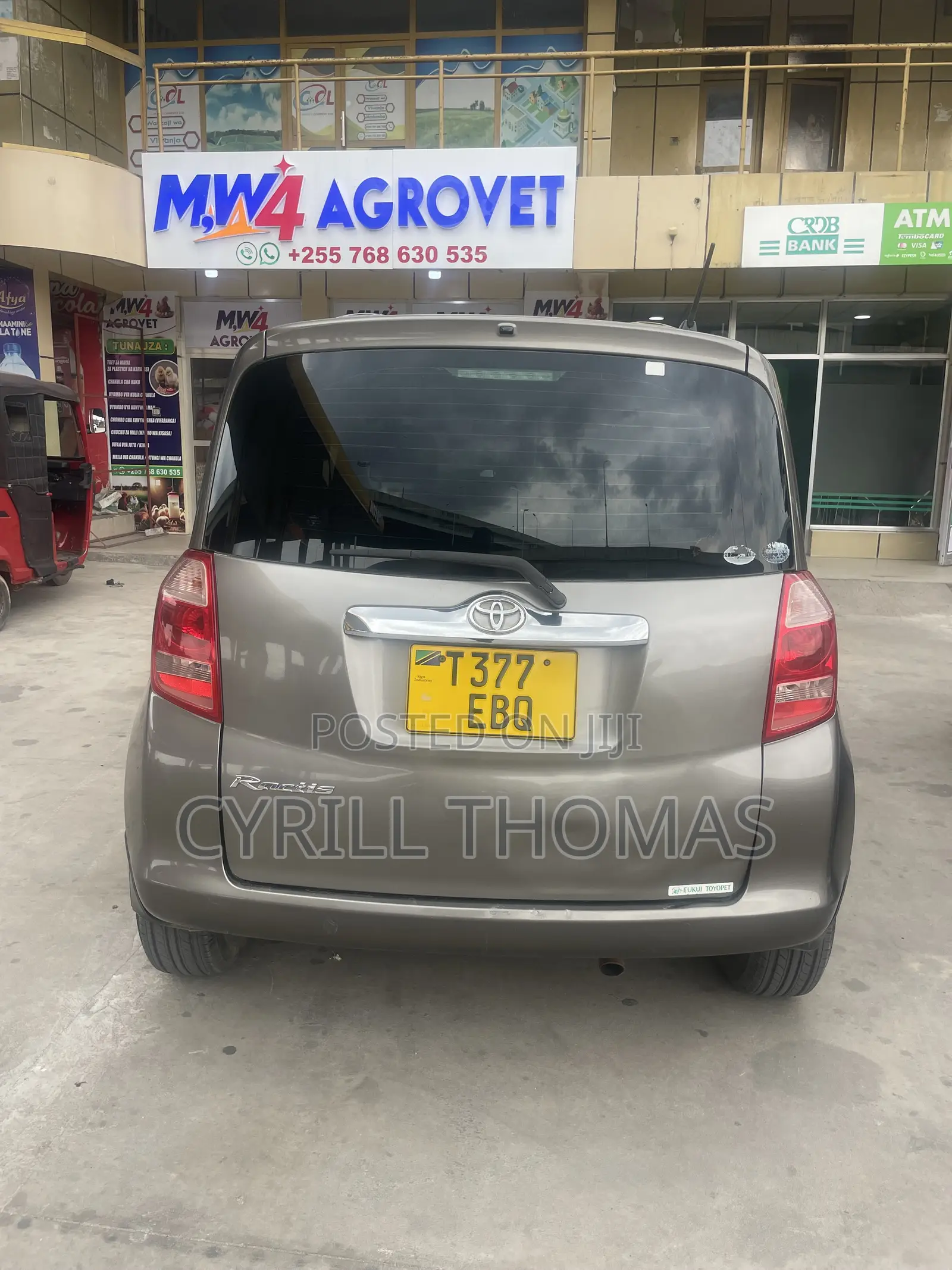 Toyota Ractis 2006 Gray