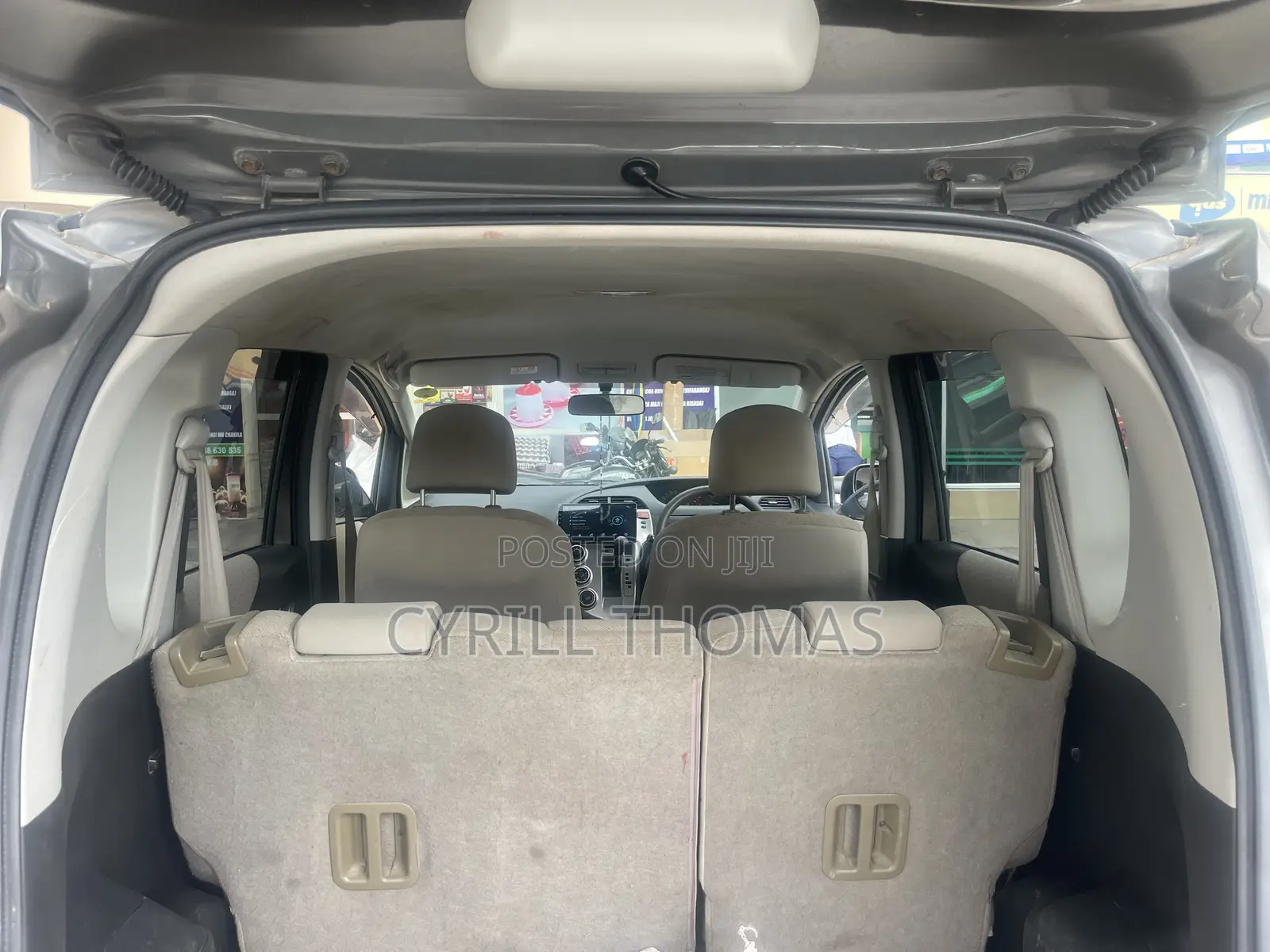 Toyota Ractis 2006 Gray