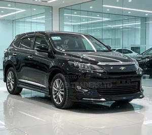 Toyota Harrier 2015